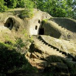 Печерний монастирський комплекс в с. Розгірче